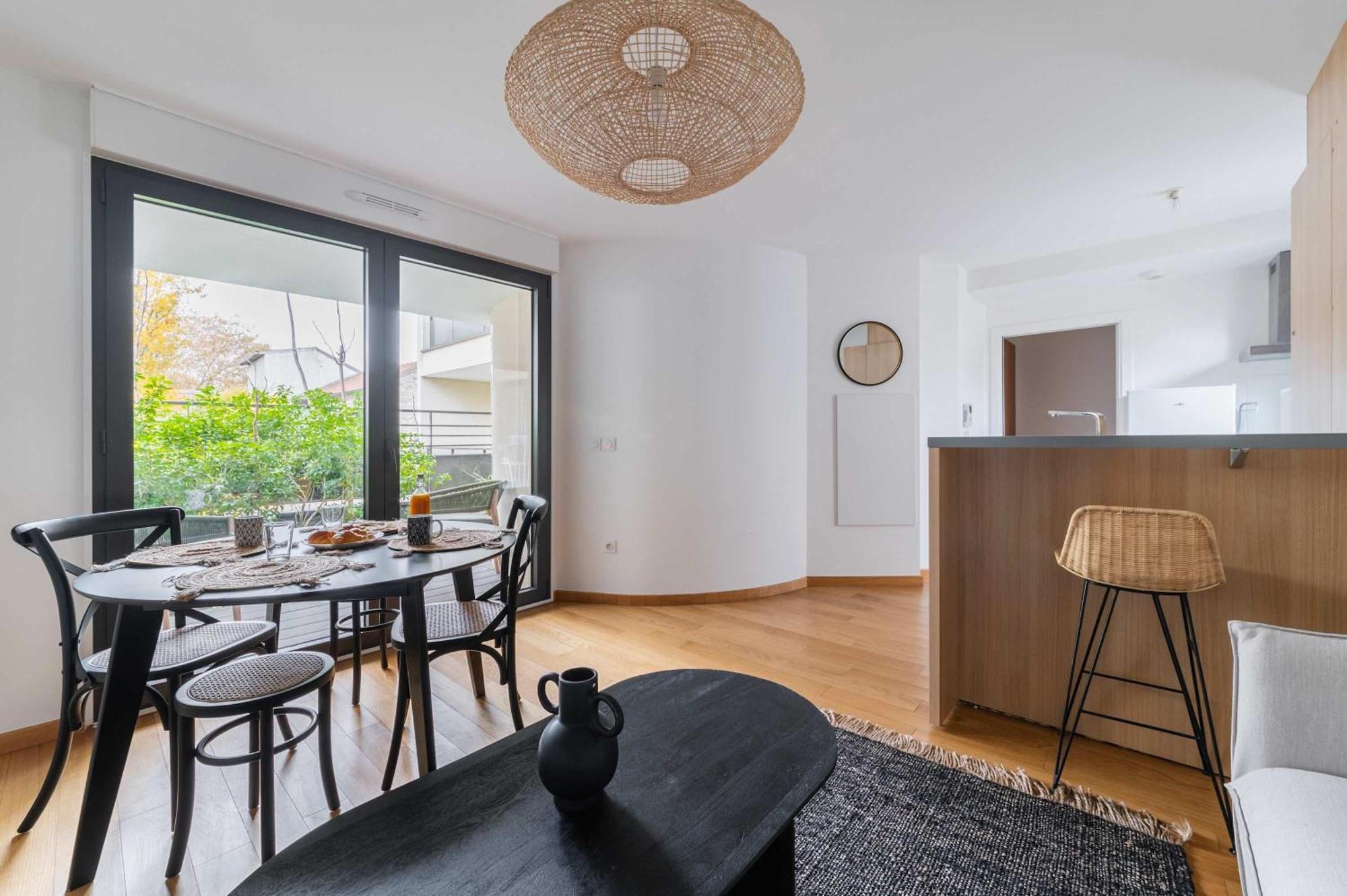 Appartement Lumineux Avec Terrasse Courbevoie - 4P - Flat-Guest 外观 照片